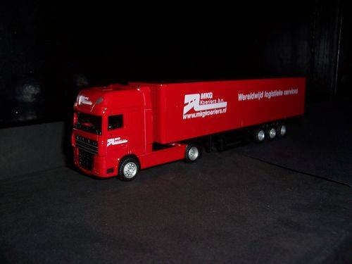MKG Holland OTO DAF XF105 SSC