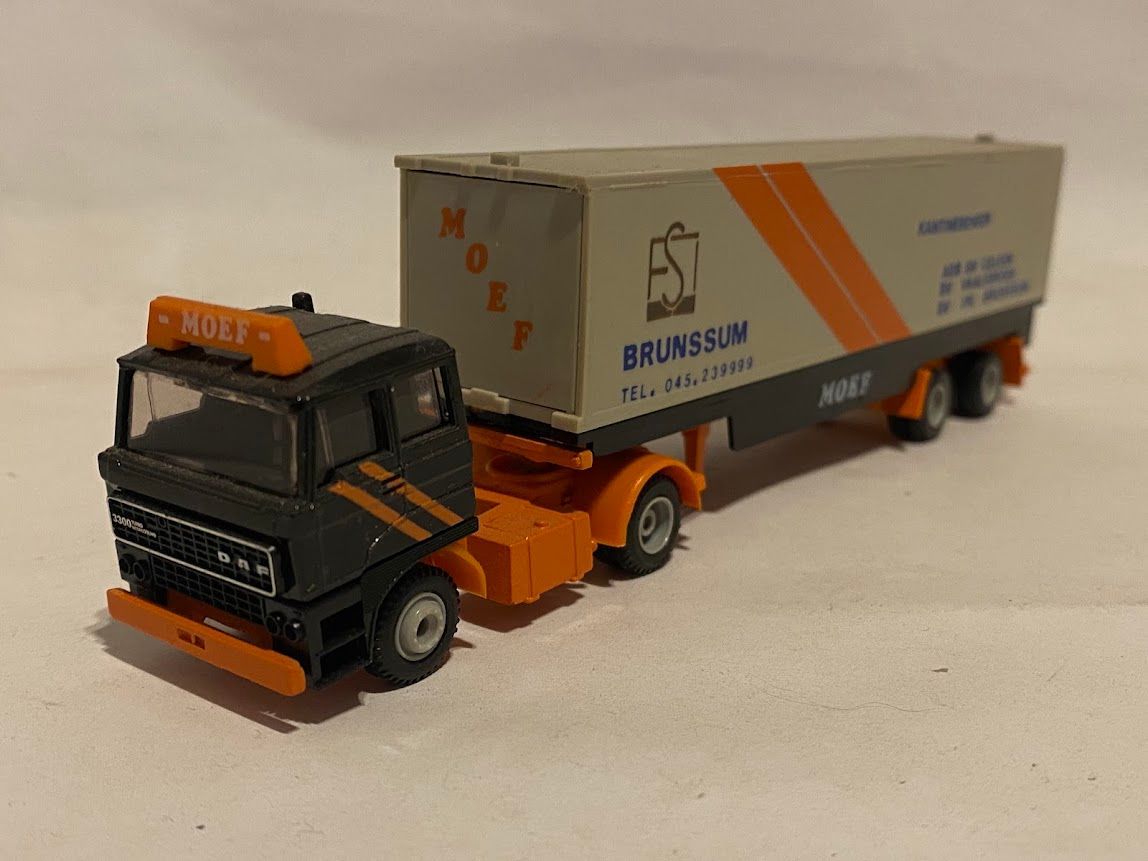 FSI EFSI DAF 3300 MOtivatie & EFficiency Beige Trailer