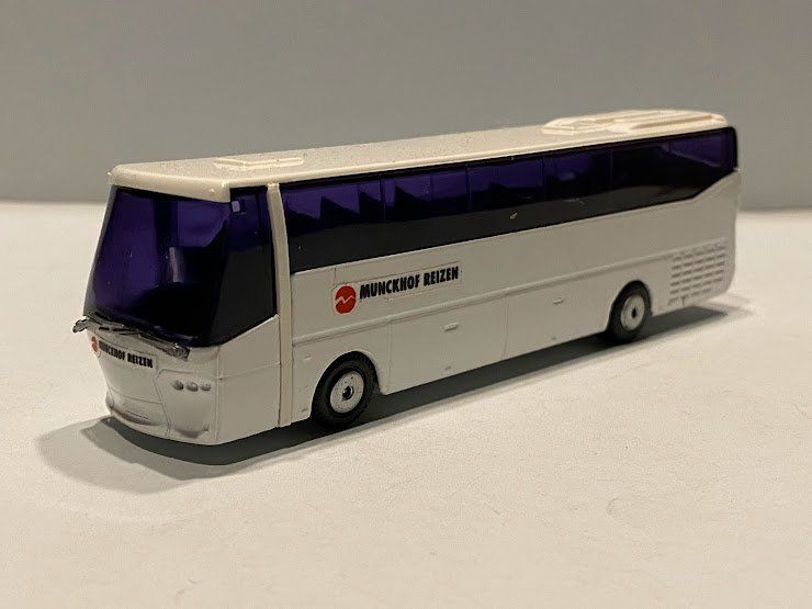 Munckhof Hollandoto Bova eigenbouw voorzijde