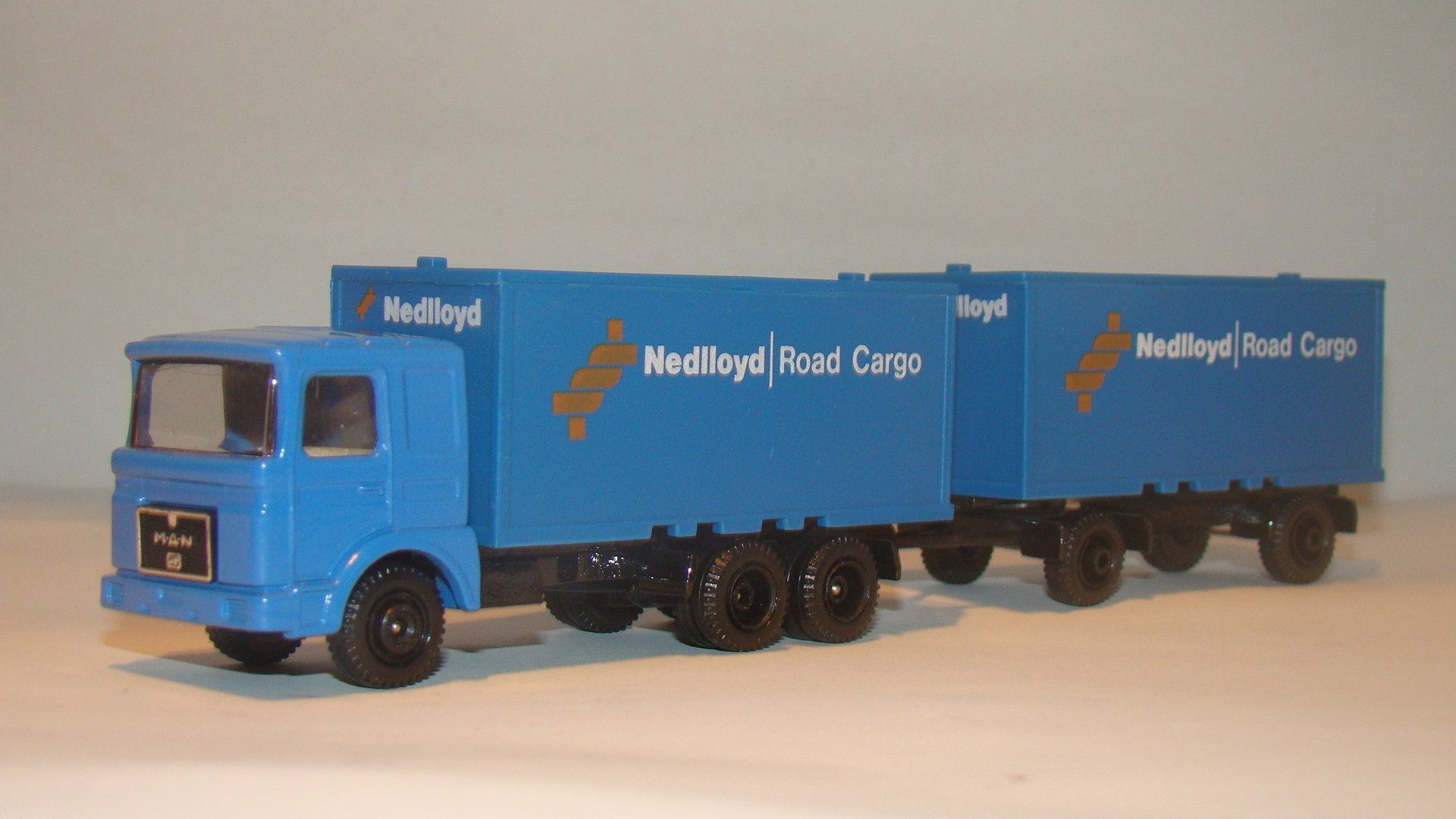 Nedlloyd EFSI MAN F8