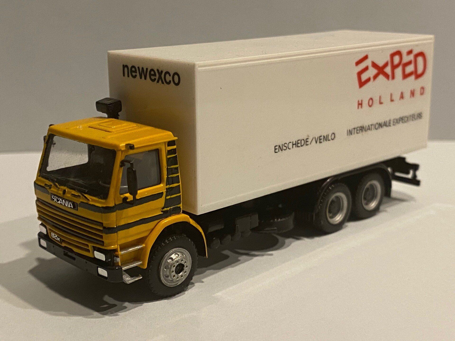 Newexco - Exped Herpa Scania 93M Eigenbouw
