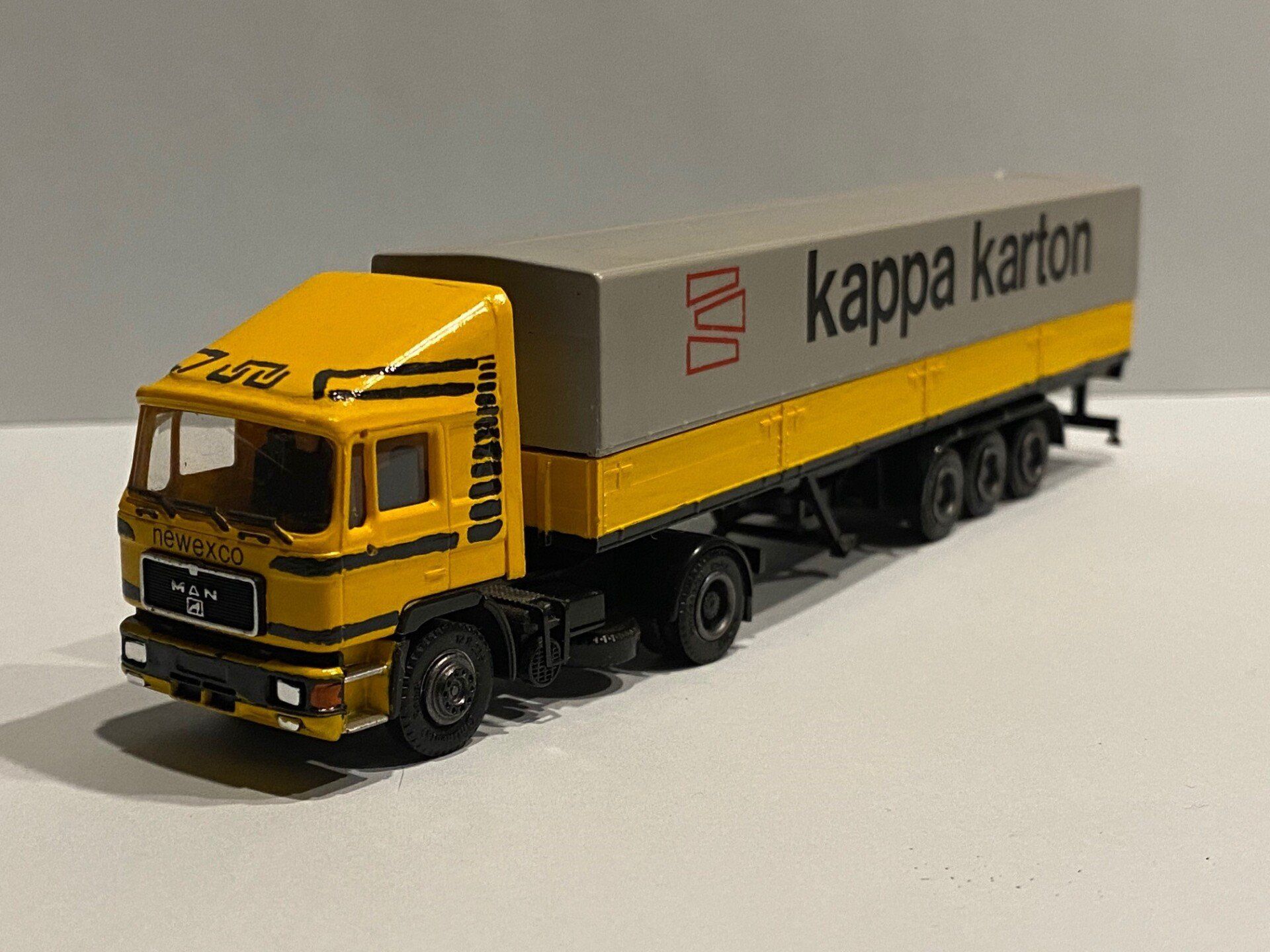 Newexco - Kappa Herpa MAN Comander Eigenbouw