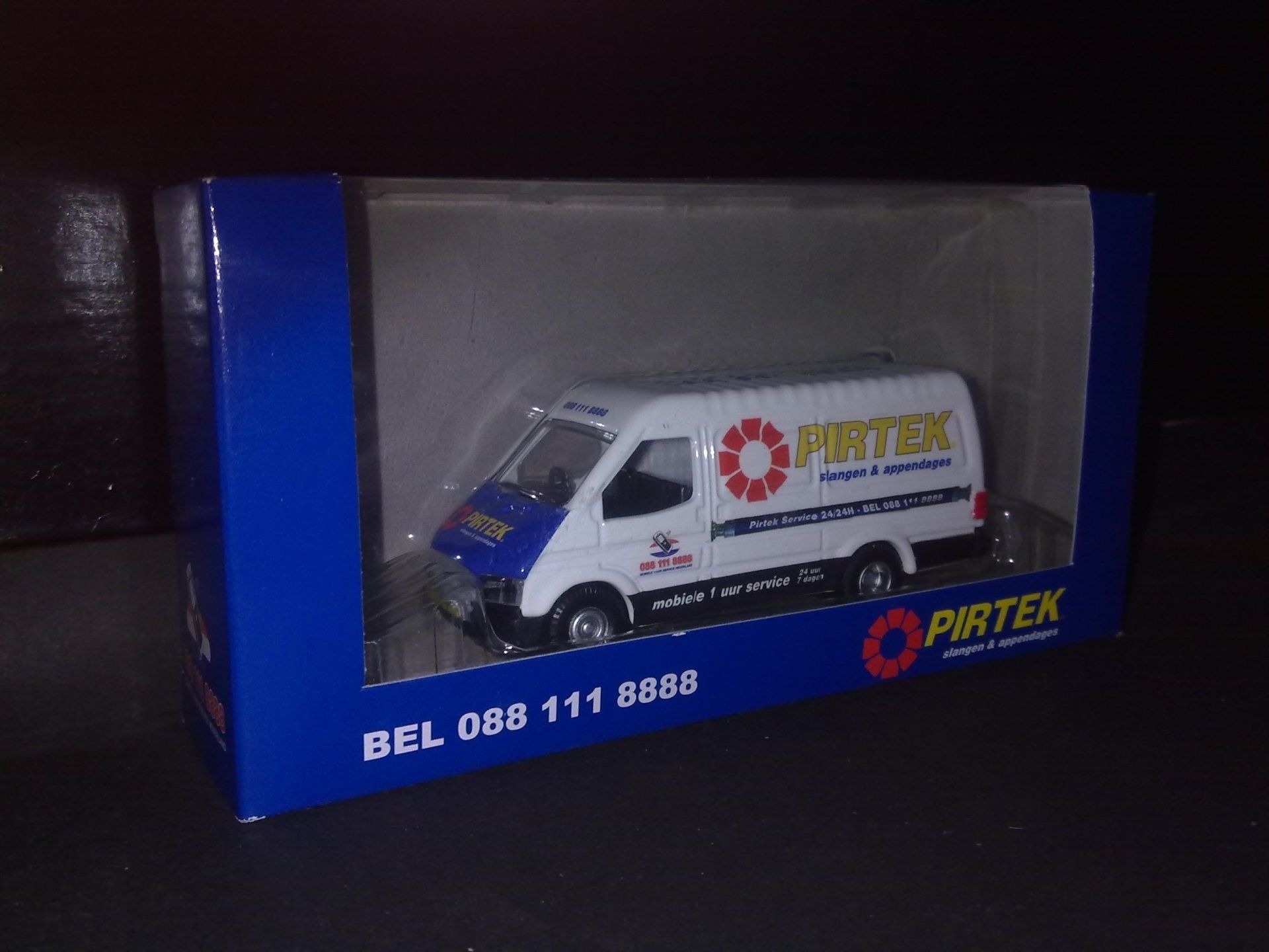 Pirtek Made in China Ford Transit Bus Reclame Verpakking