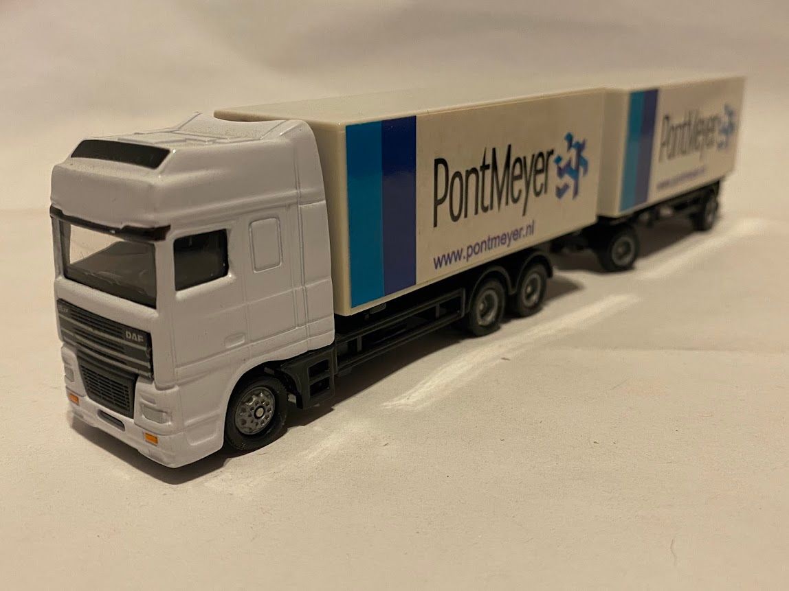 PontMeyer DAF 95 SSC Made in China