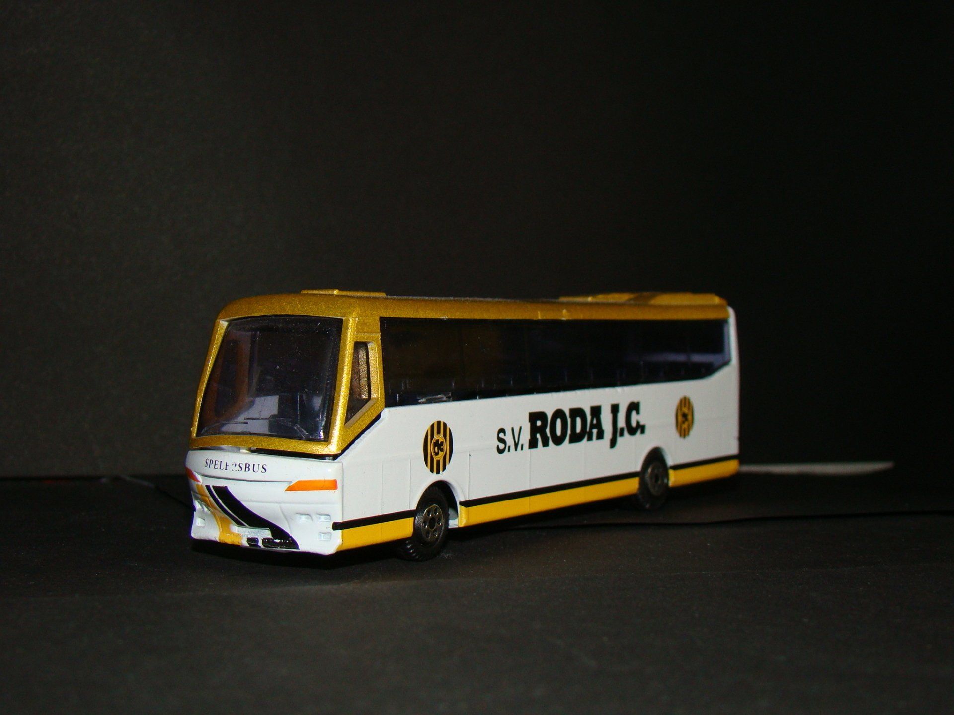 Roda JC EFSI Bova Bus oplage 5 st.