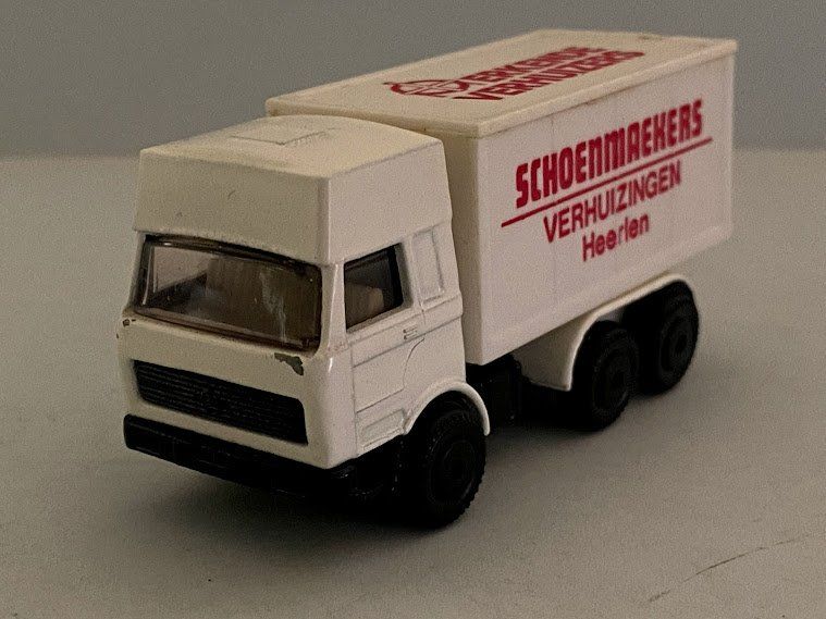 Schoenmaekers Verhuizingen Heerlen EFSI MB Hoogdak voorzijde