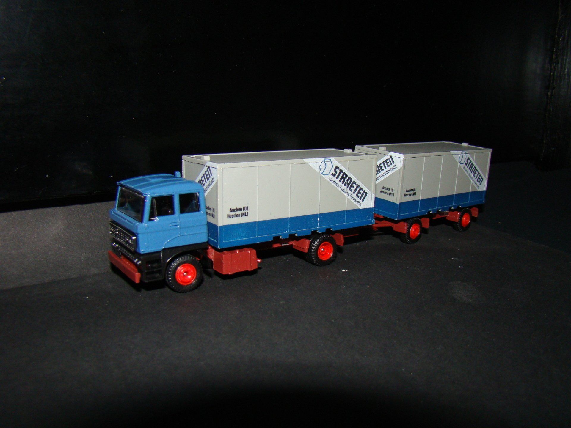 Straeten Holland OTO DAF Combi 2 assige Motorwagen