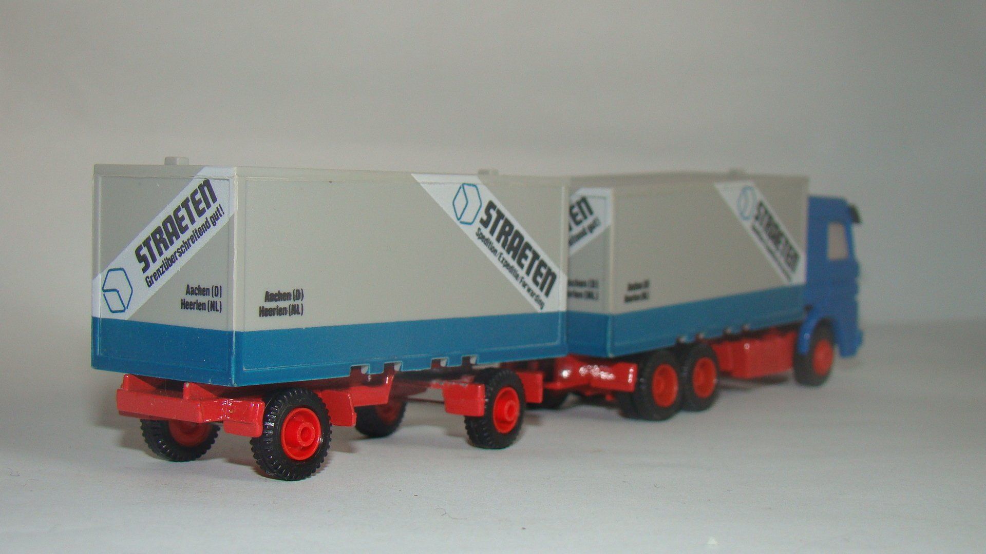 Straeten Holland OTO Scania Combi 3 assige Motorwagen achterzijde