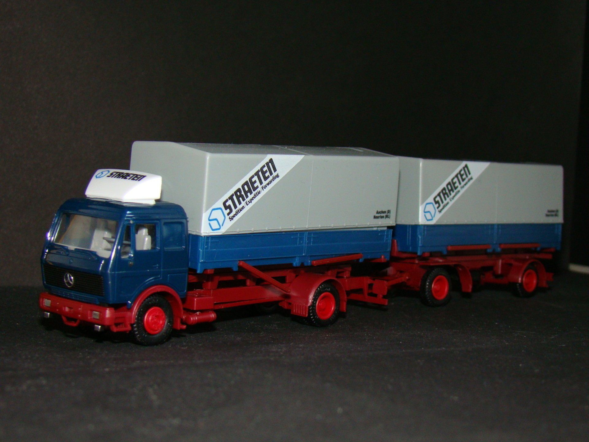 Straeten Herpa MB  Combi met spoiler