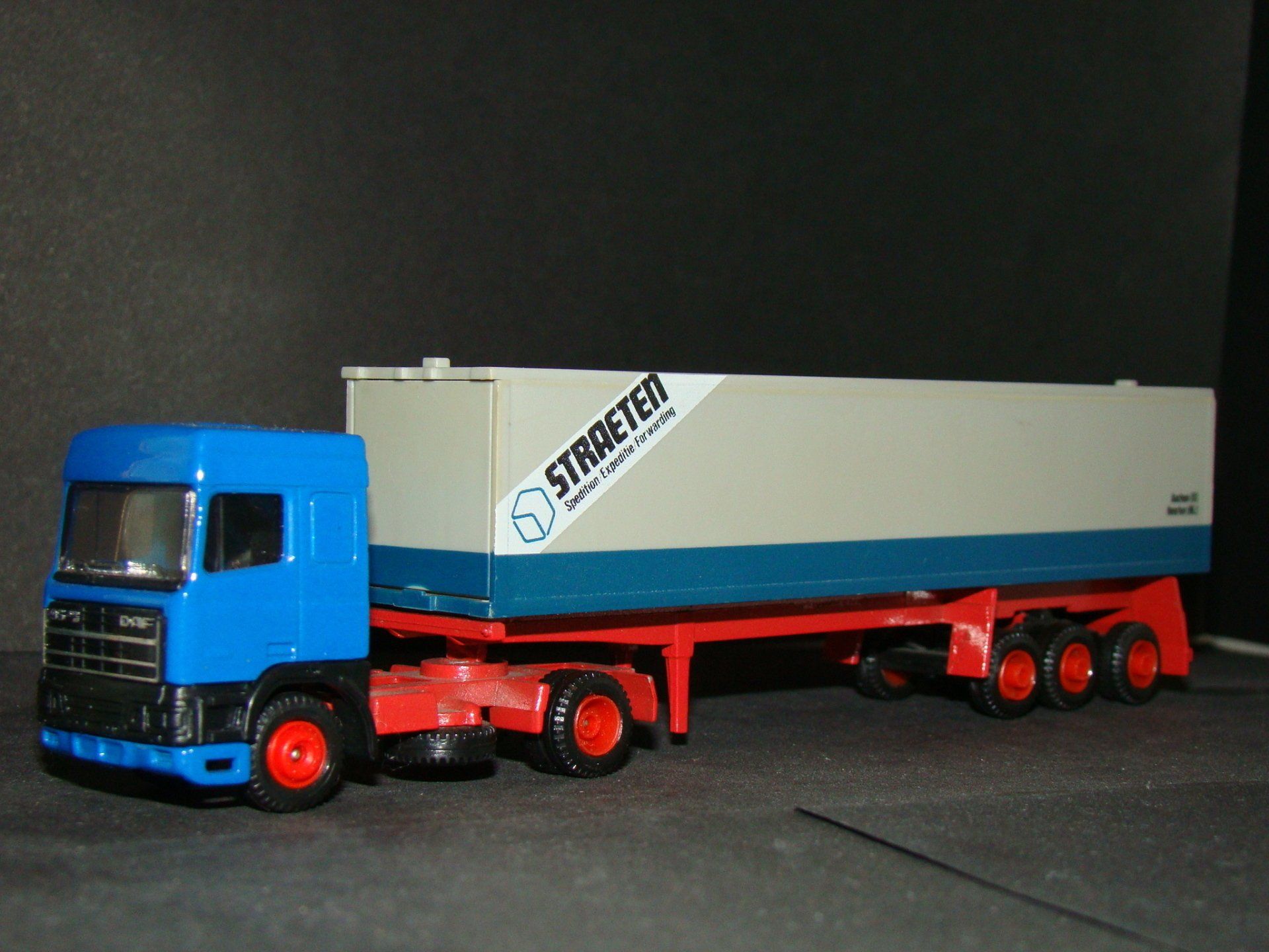 Straeten Holland OTO DAF 95 SC