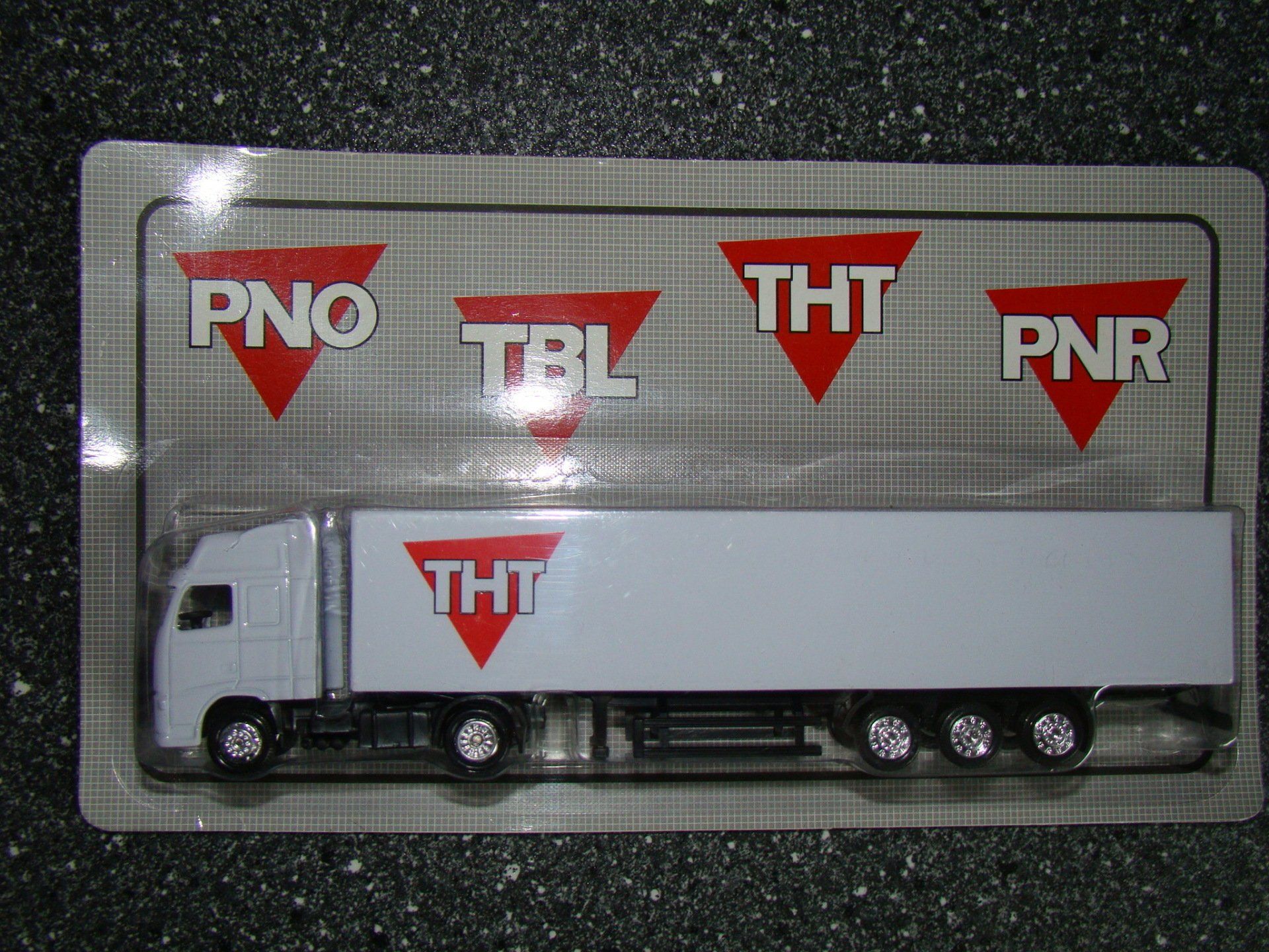 THT - PNO Twan Heetkamp Liontoys Volvo FH in Blister