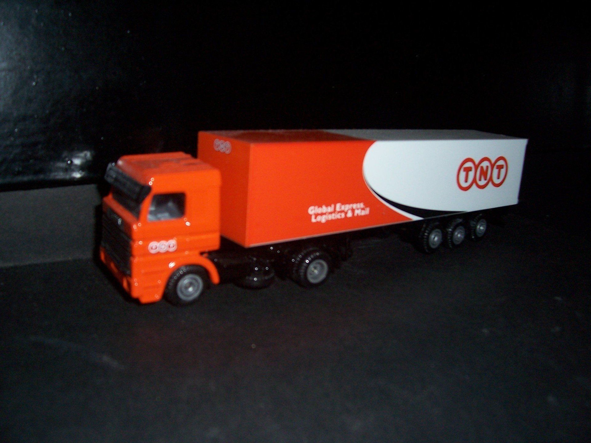TNT EFSI Scania 3-Serie