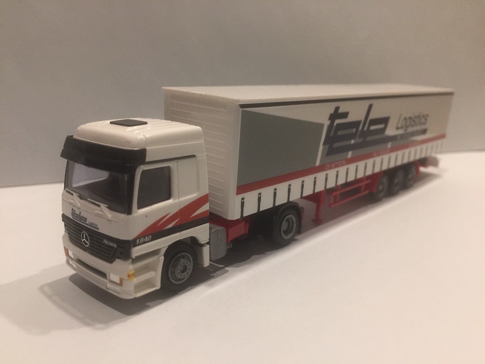 Tele Logistics AMW-AWM 53285 MB Actros