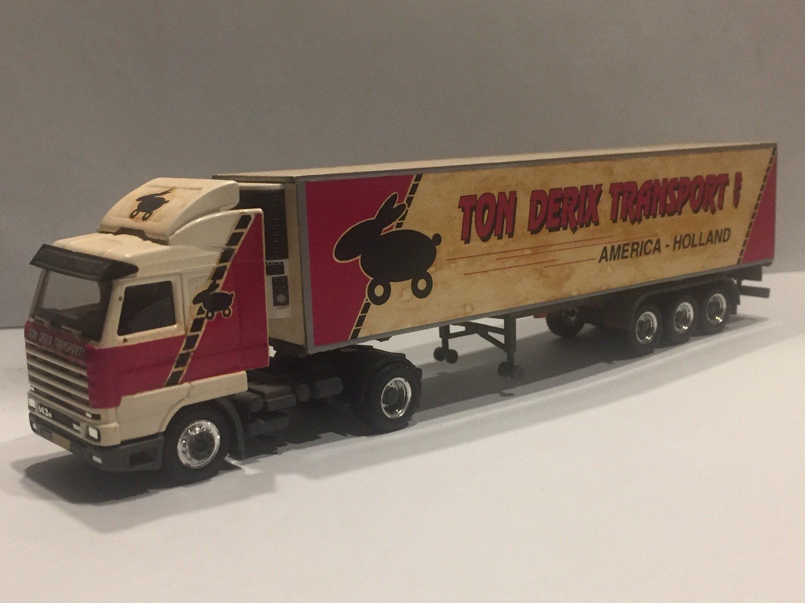 Ton Derix Herpa Scania 3-Serie eigenbouw