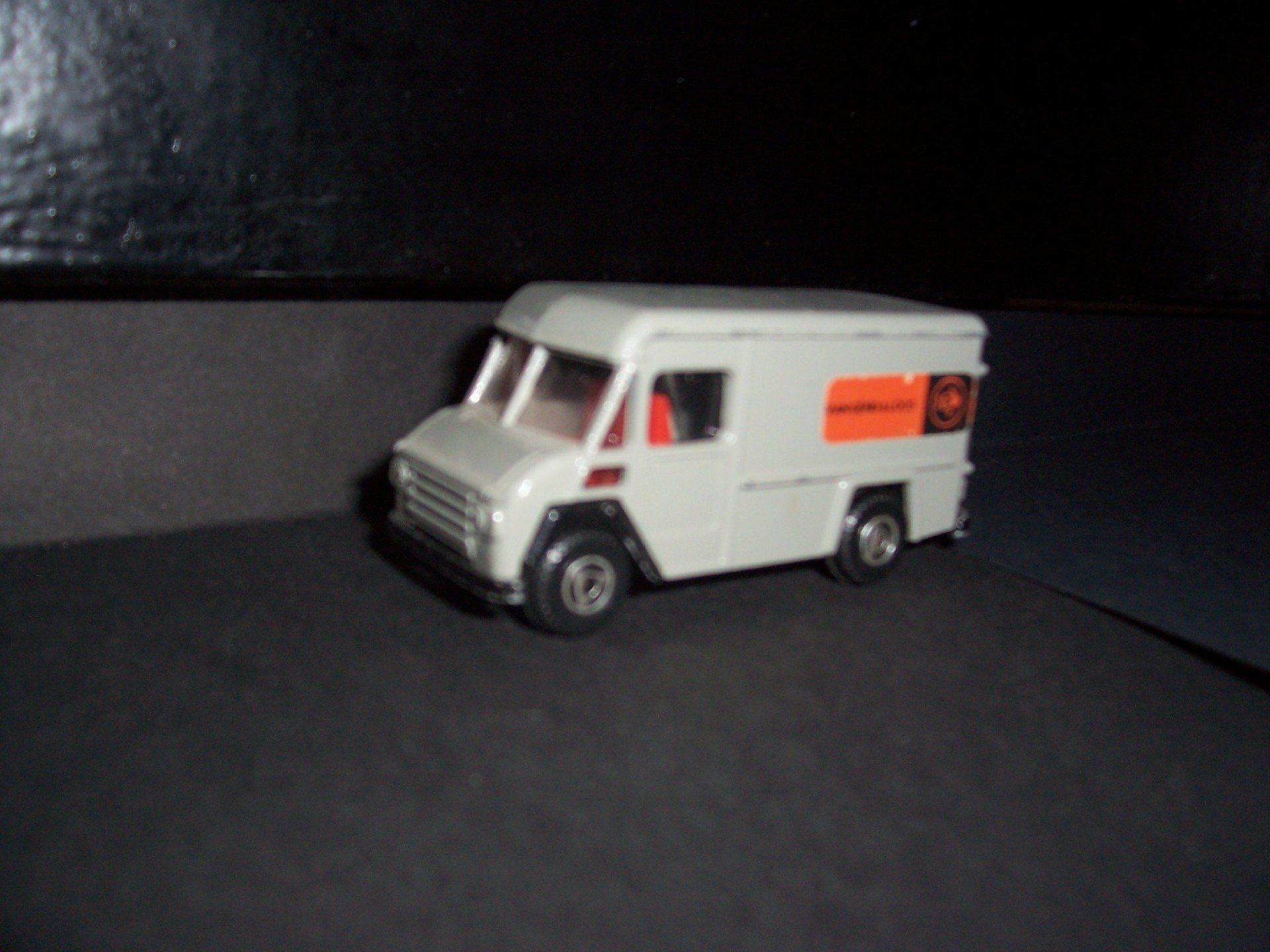 van Gend en Loos EFSI Kommer groot logo