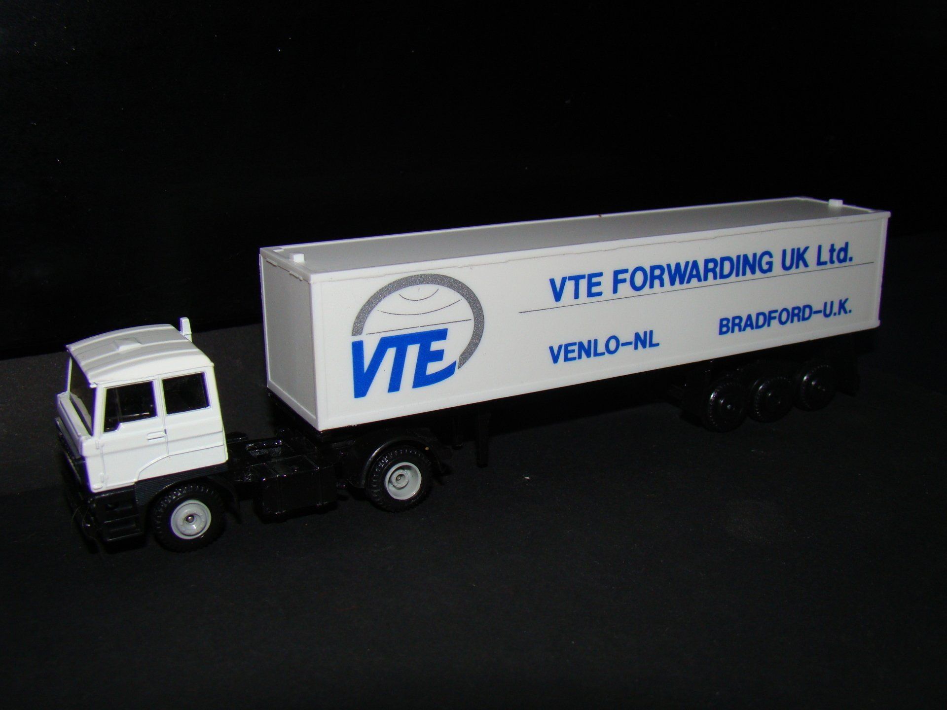 VTE EFSI DAF 2800 Forwarding UK