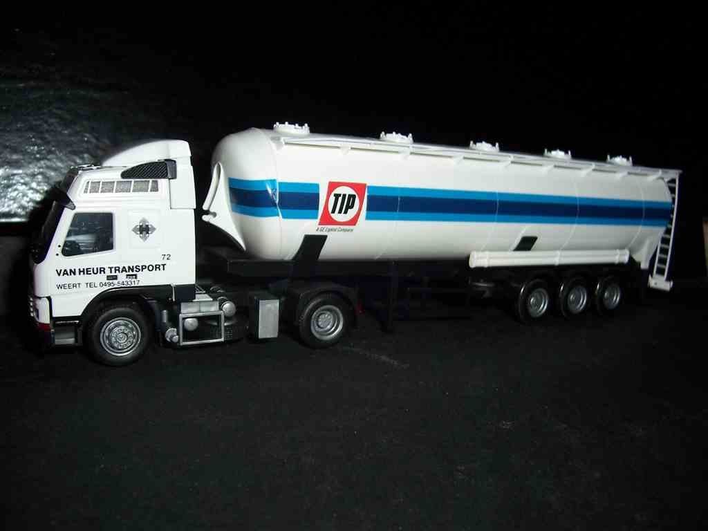 Van Heur AWM-AMW 4096.01 Volvo - TIP Trailer