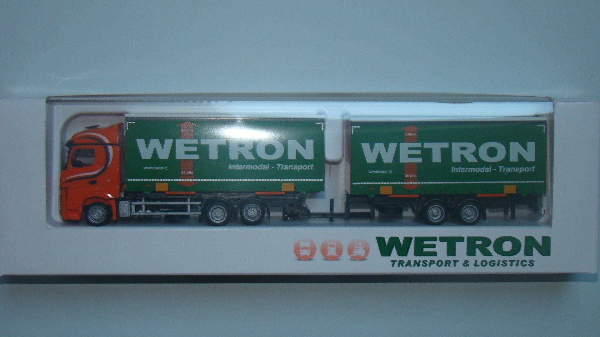 Wetron AWM-AMW MB Actros Gigaspace Combi reclameverpakking
