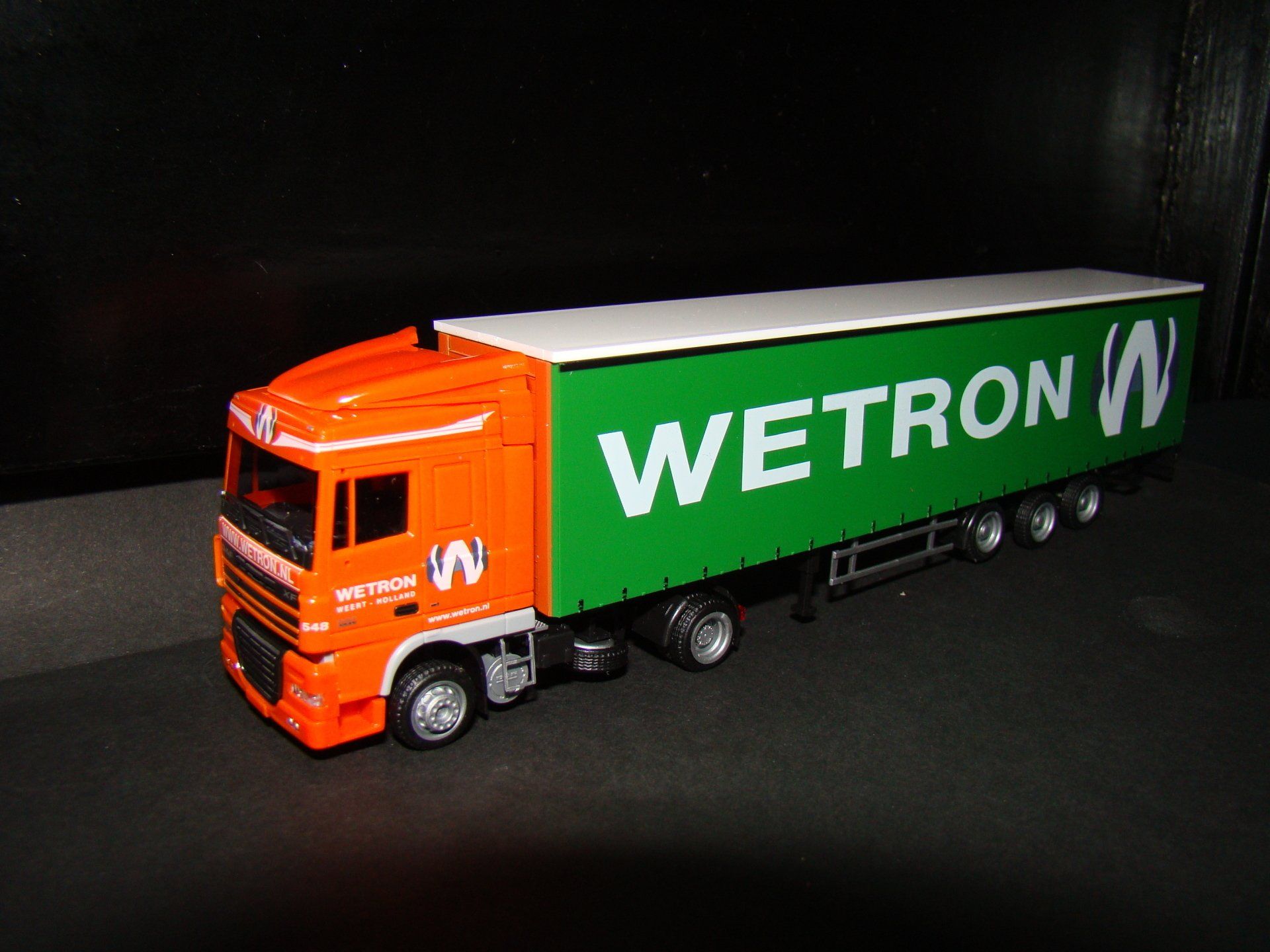Wetron AWM-AMW 53143 DAF XF 105 SC
