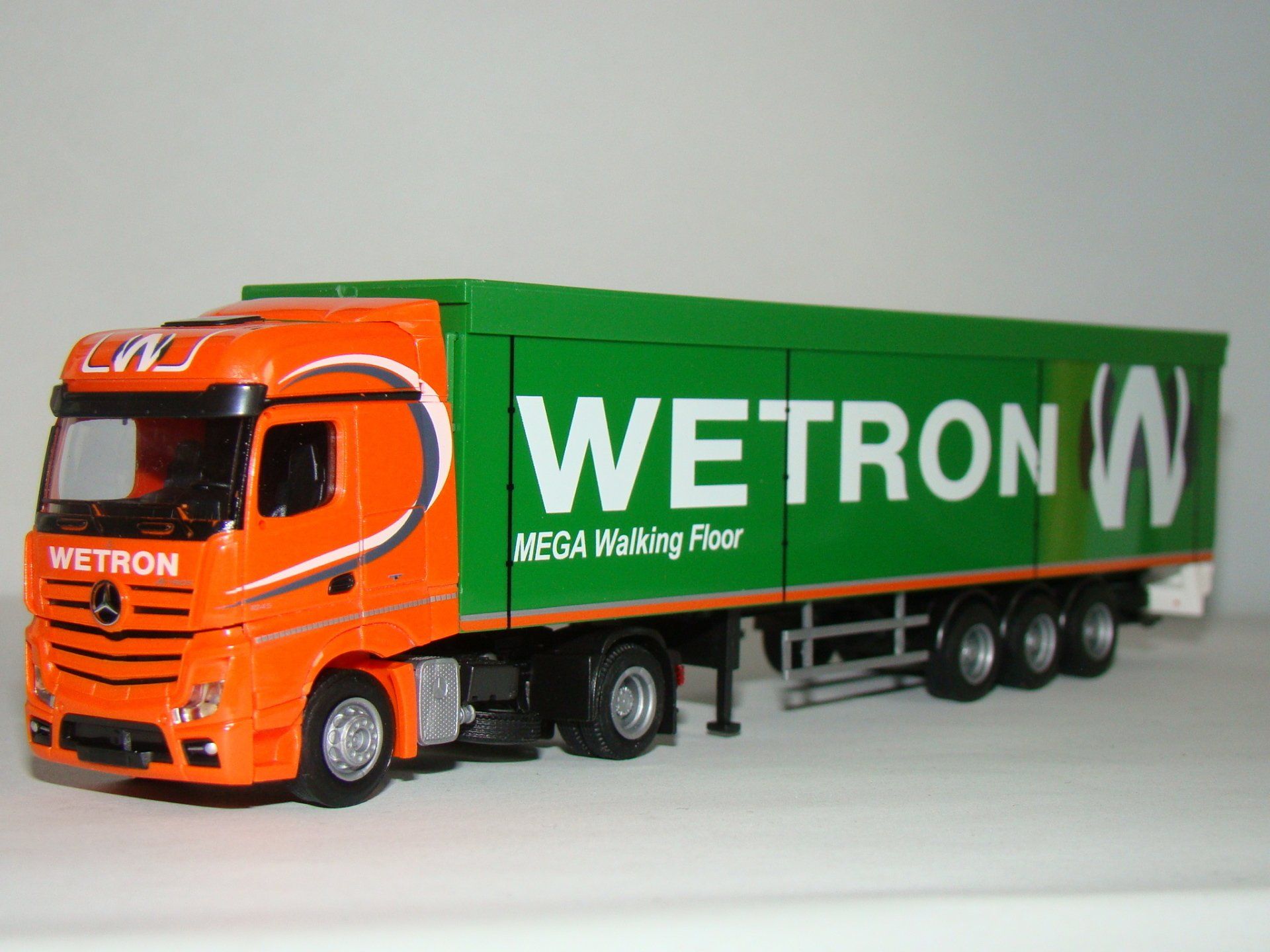 Wetron AWM-AMW 8694.52 MB Actros Gigaspace
