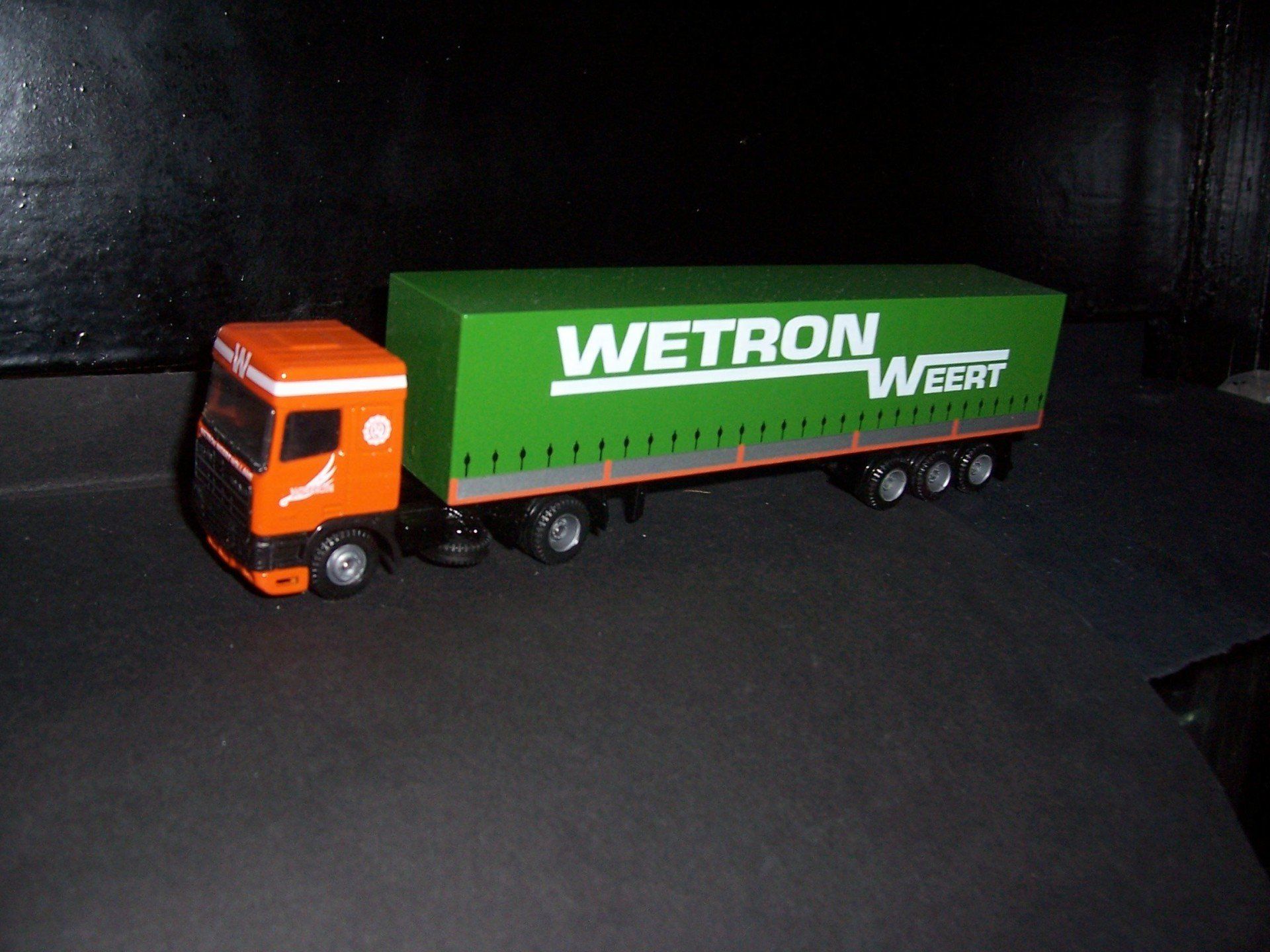 Wetron EFSI Tautliner DAF 95 SC