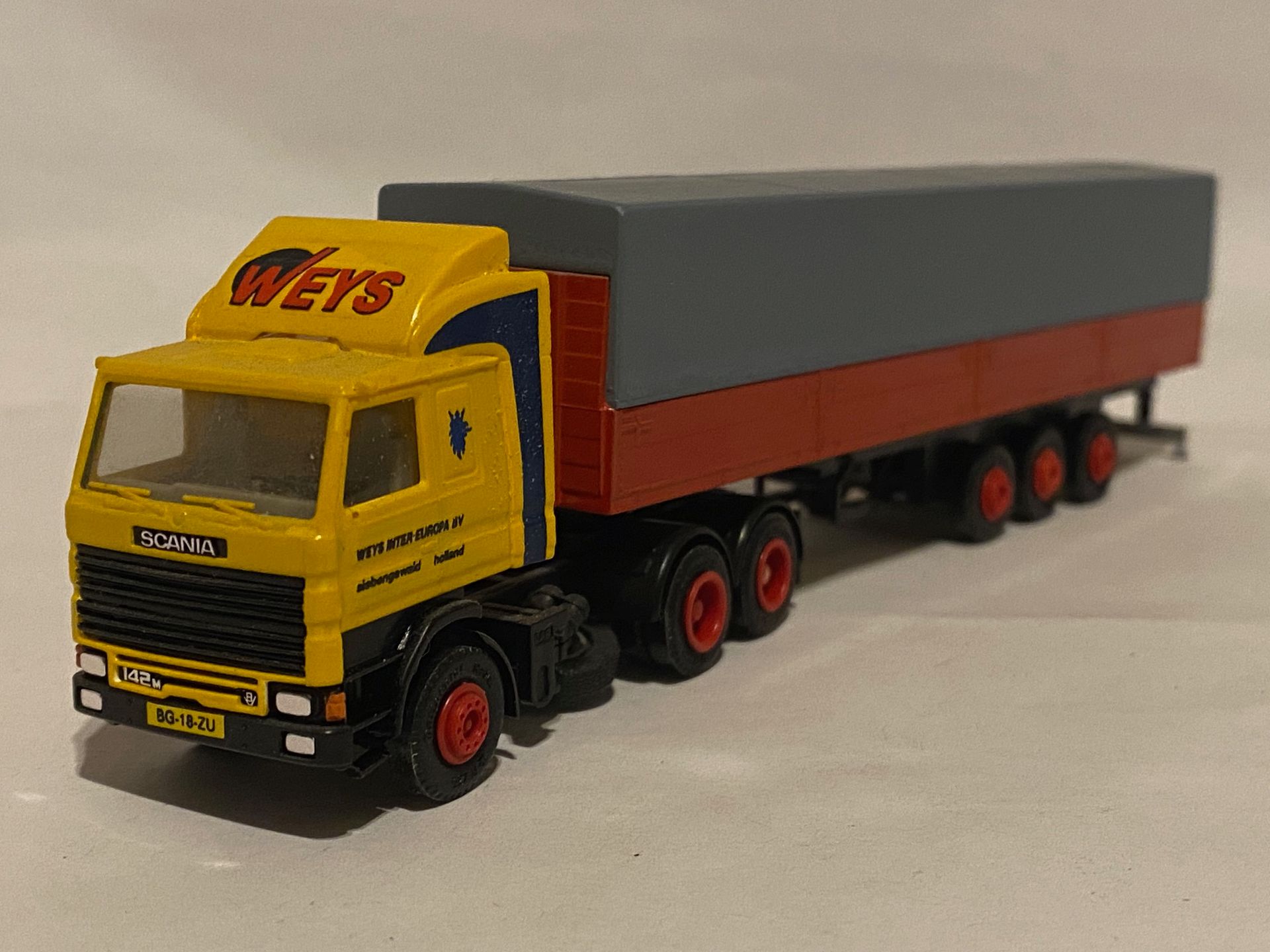 Weys Herpa Scania Scania 142M Tr+Opl. Eigenbouw
