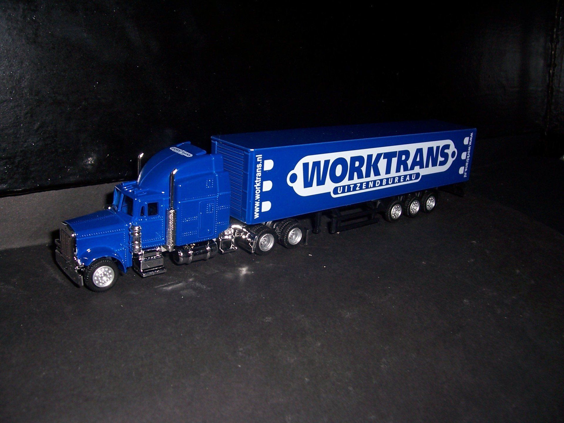 Worktrans Holland OTO Kenworth