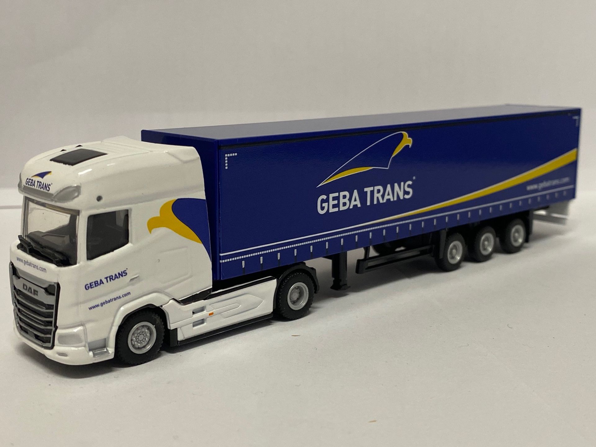 Geba Trans WSI 72-2248 DAF XG+