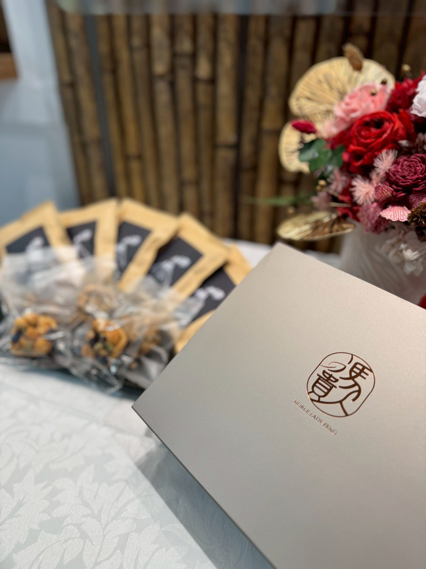 馮貴人-逢貴人禮盒 (能量咖啡*5+無蛋奶甜餅*5)