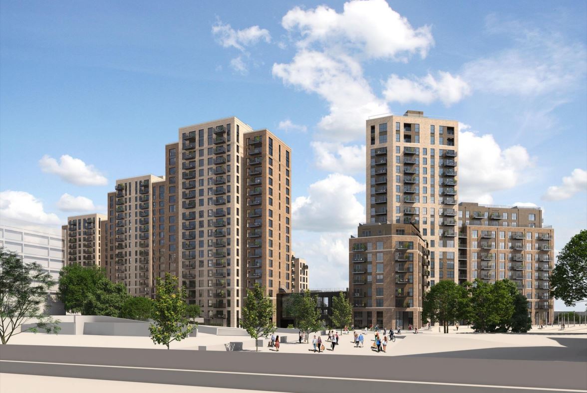 Street level view from Royal Route