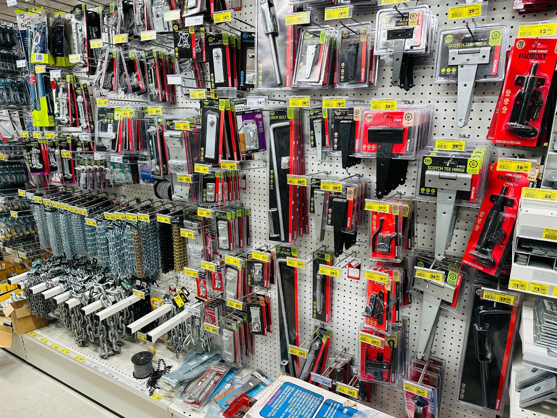 A Warehouse Filled With Hardware Supplies — Laurieton Warehouse in Laurieton, NSW
