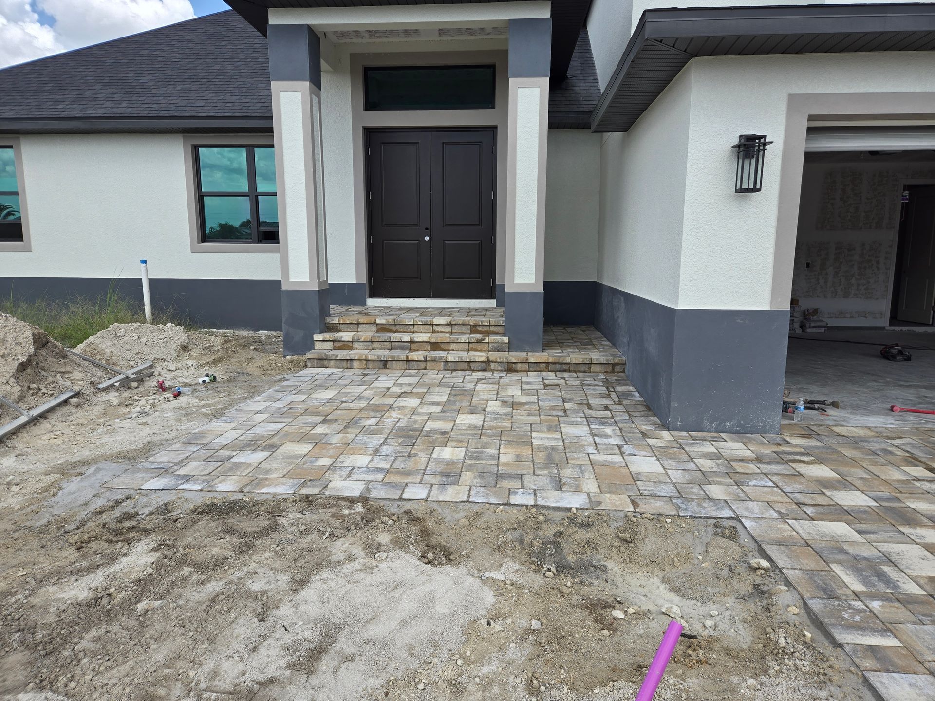 1421 SW 4th Pl, Cape Coral