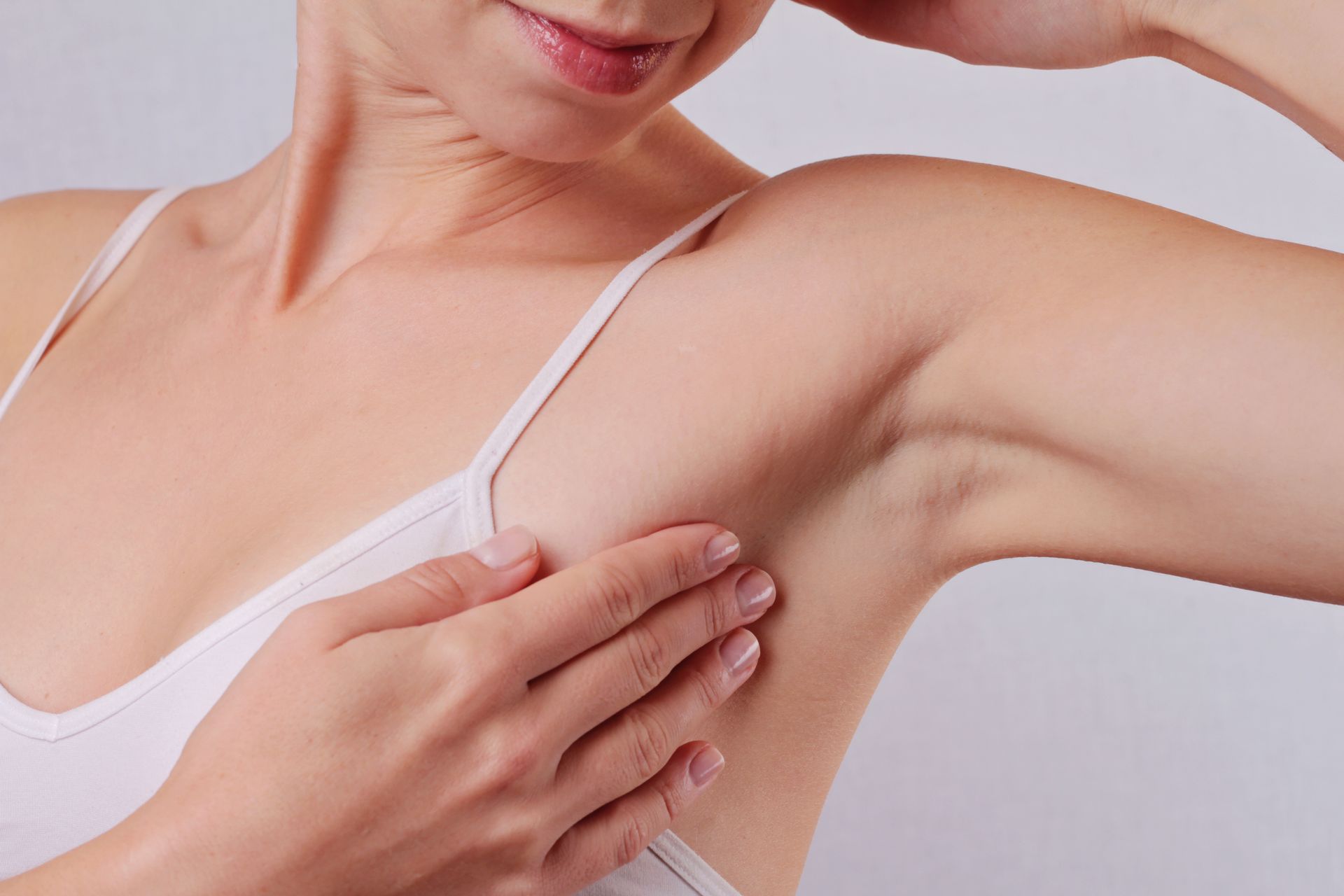 hairless underarms