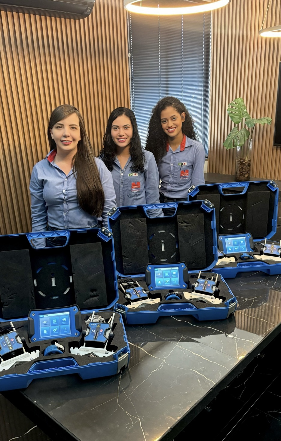 locação alinhador de eixos a laser