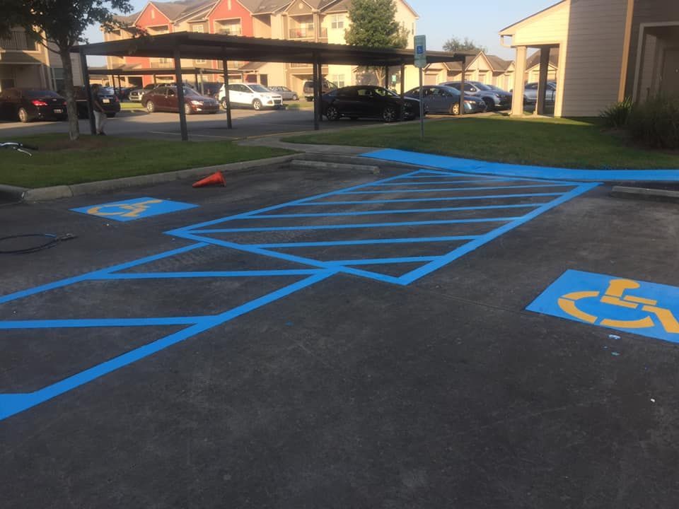 ADA complaint parking lot striping
