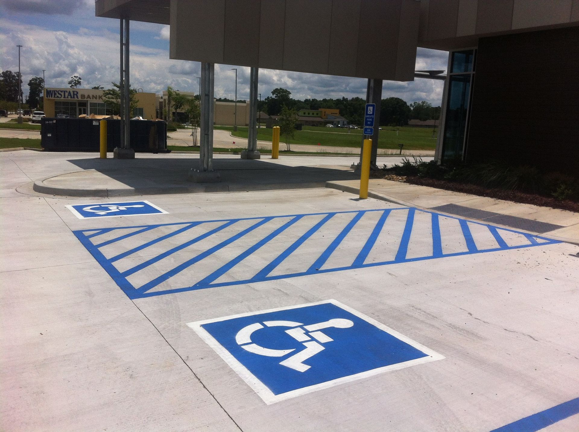 ADA complaint parking lot striping