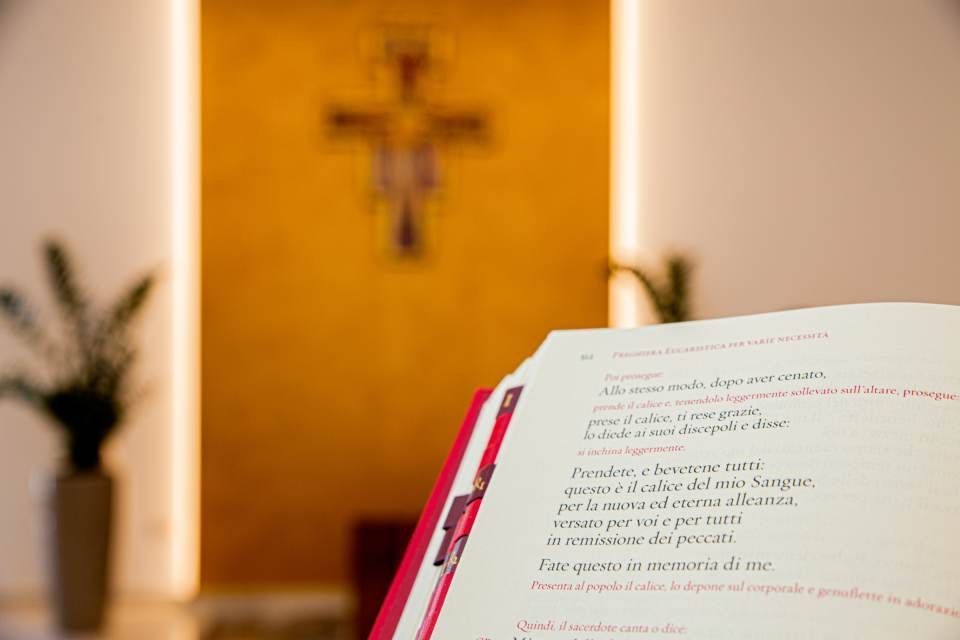 Vangelo in casa funeraria a Porto San Giorgio