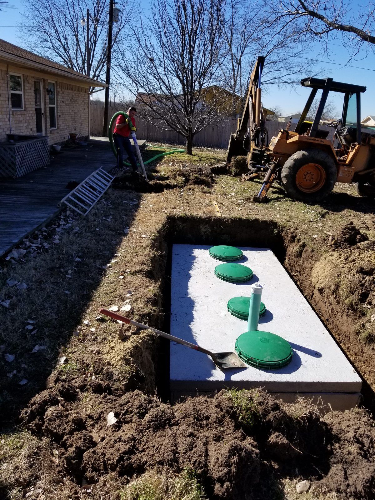 Pumping a decommissioned tank