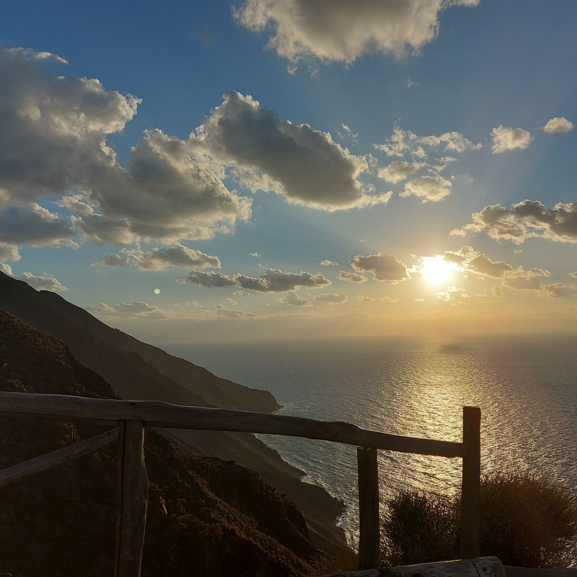 zeevaninzicht_FroukjevanTetterode_psycosociaaltherapie_zandvoort_loopbaancoaching_klankreis