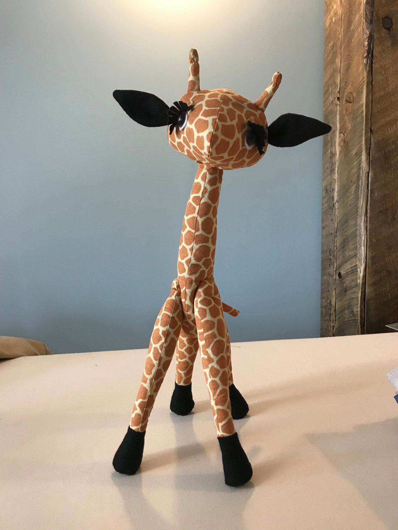 Giraffe by Sue