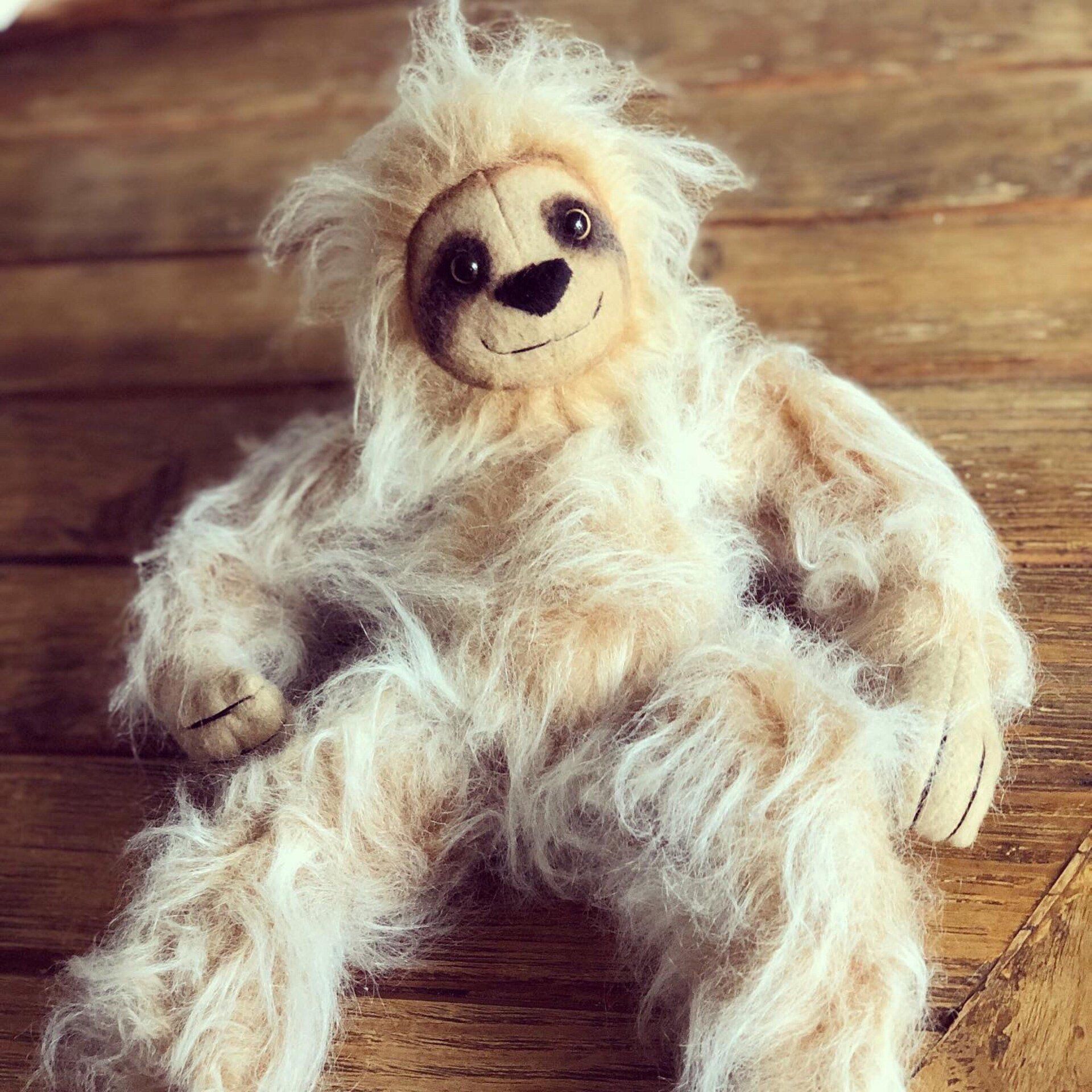 sloth by Rebecca