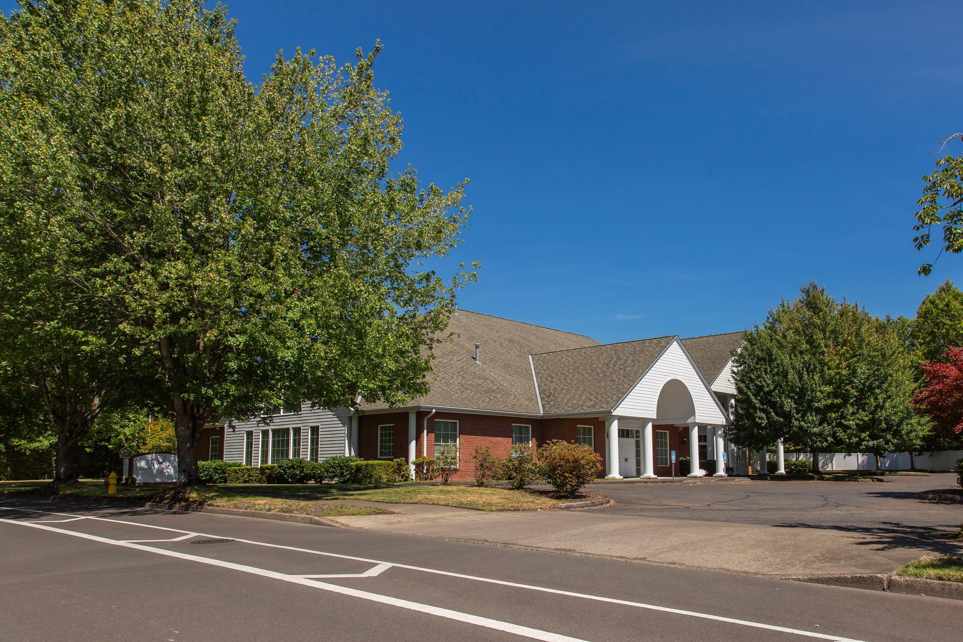 Exterior image of Wilsonville Funeral Home.