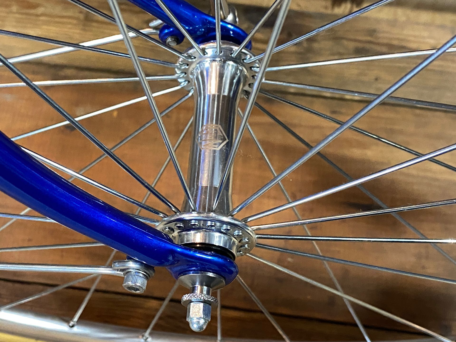 Gunn bicycle  hubs