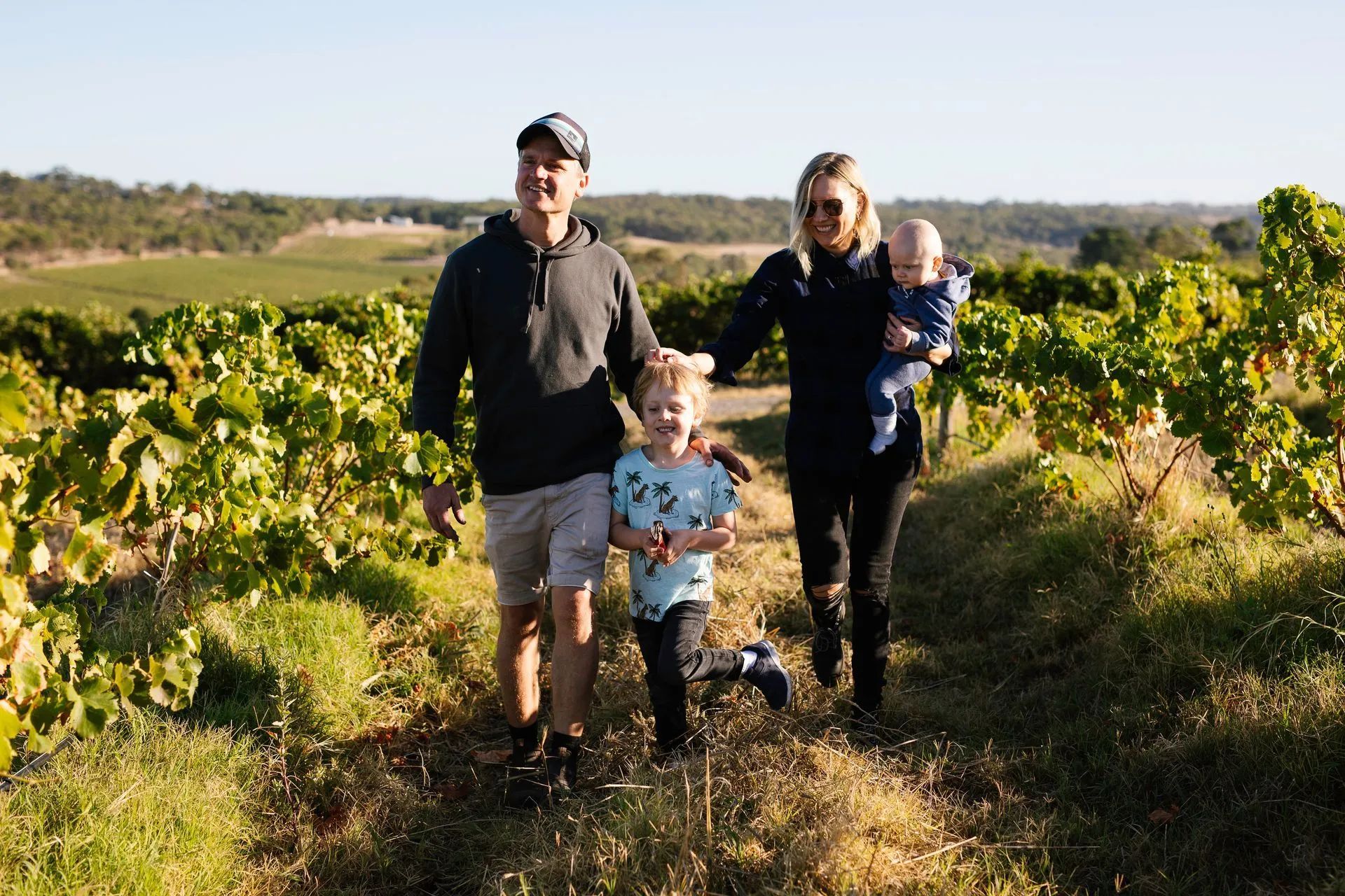 Bonard family in the vineyards