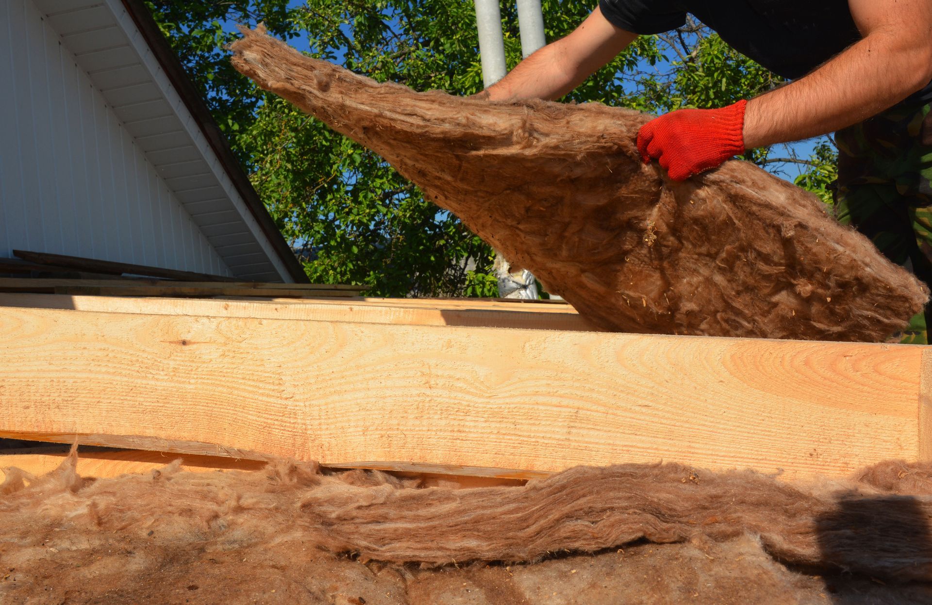 Considering Fiberglass Insulation Service in Western Montana