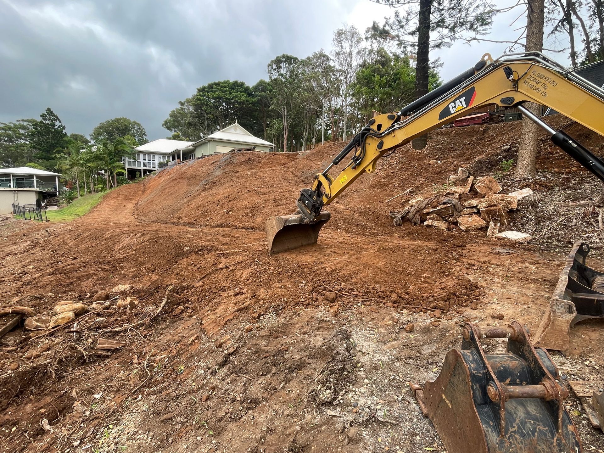 An Excavator Is Moving Dirt— East Point Earthmoving in Byron Bay, NSW