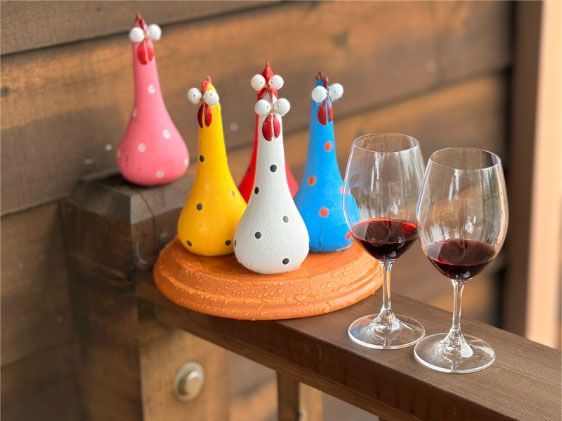 plastic chickens and wine glasses at Paloma Vineyards