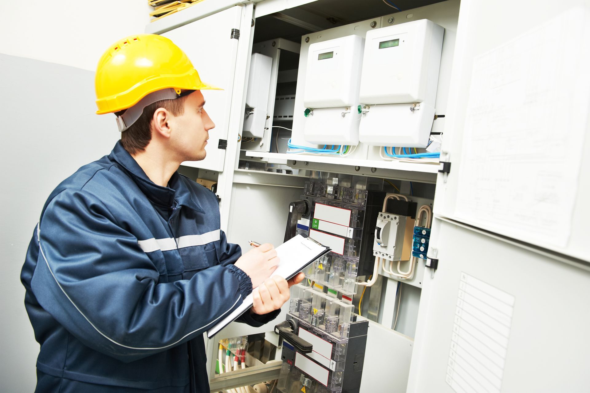 Industrial Electrician in Montrose, CO