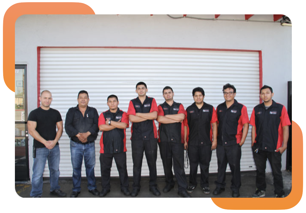 Team members of Euro-Tech Motors