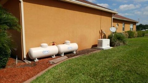 Three tanks — fuel company in Sebring, FL